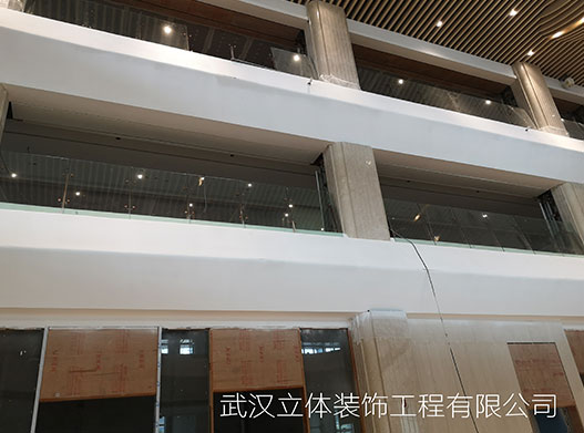 商場(chǎng)GRG攔河